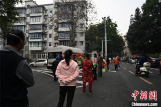 中新网:香港期期准资料大全免费-广西一保安在小区持刀杀害2人