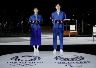 腾讯：新澳彩资料免费长期公开-巴黎奥运会中国代表团领奖服发布