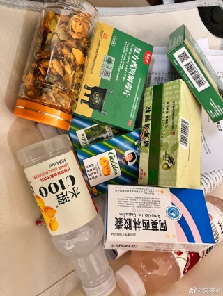 微博订阅:2024澳门正版资料免费大全-喉咙疼吃什么药