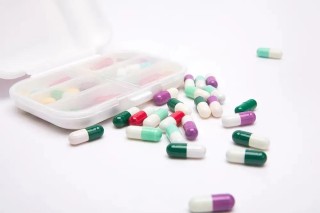 搜狐订阅：2024澳门资料大全正版免费-慢性结肠炎吃什么药