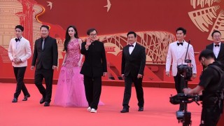 微博:2024澳门一肖一码配套成龙-《云边有个小卖部》王珞丹含泪打手语