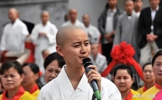 百家号:新奥资料免费精准新奥生肖卡-哪个演员出家