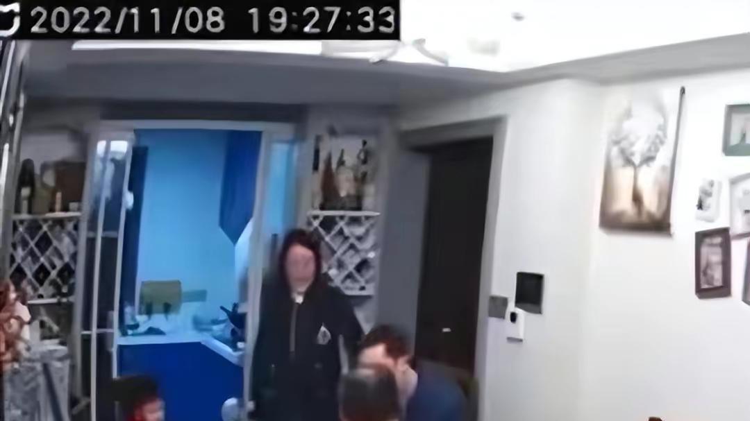 小红书:全澳门最精准澳门资料网站-警方通报饭店内小孩嬉戏被扇巴掌  第2张