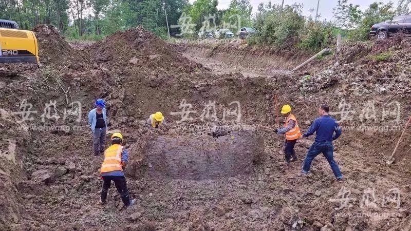 百家号:2024澳门天天开好彩资料-安徽一工地发现汉代古墓  第2张