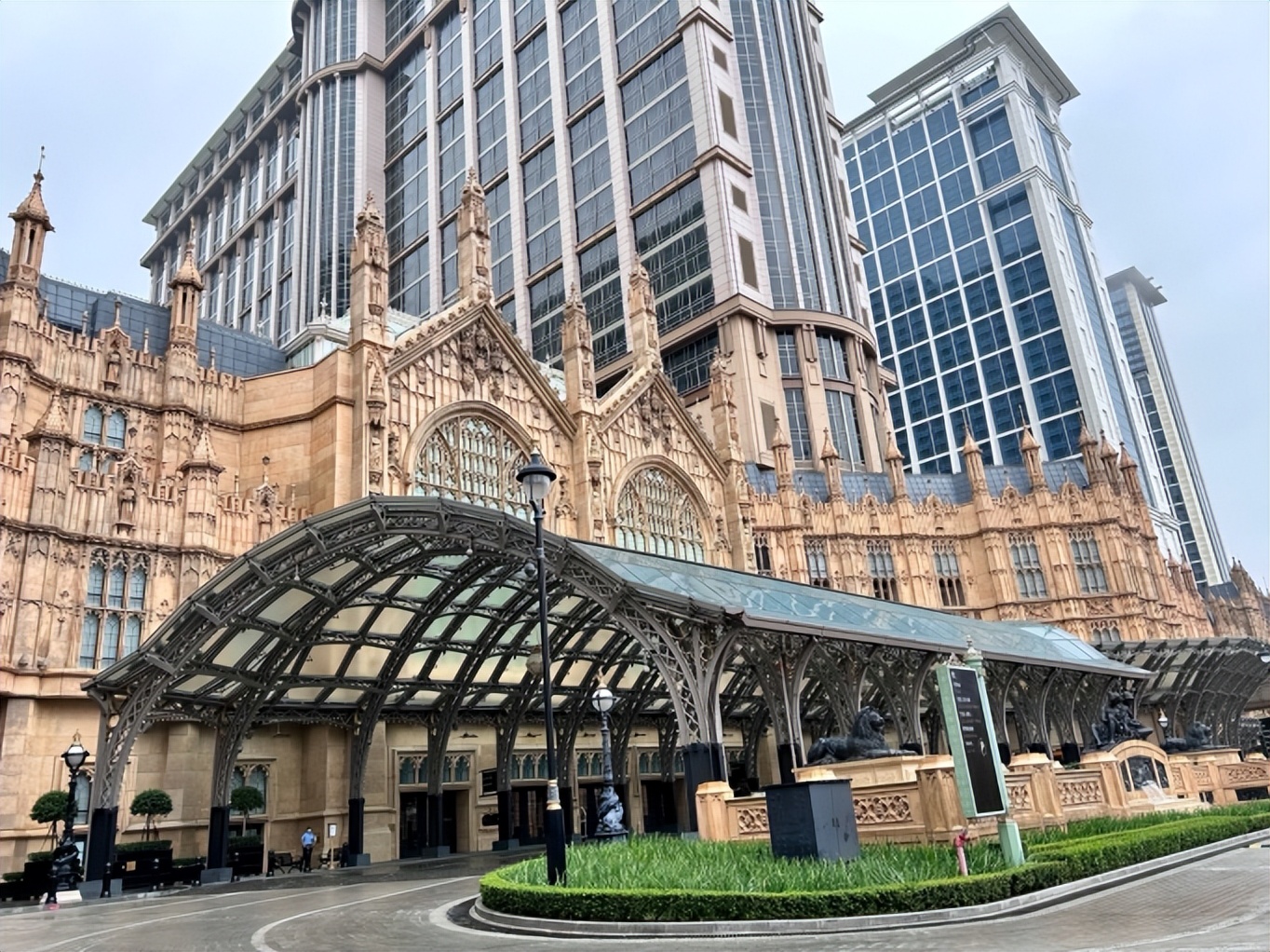 网易:澳门今晚一肖码100准管家娶-5月12日是什么日子  第3张