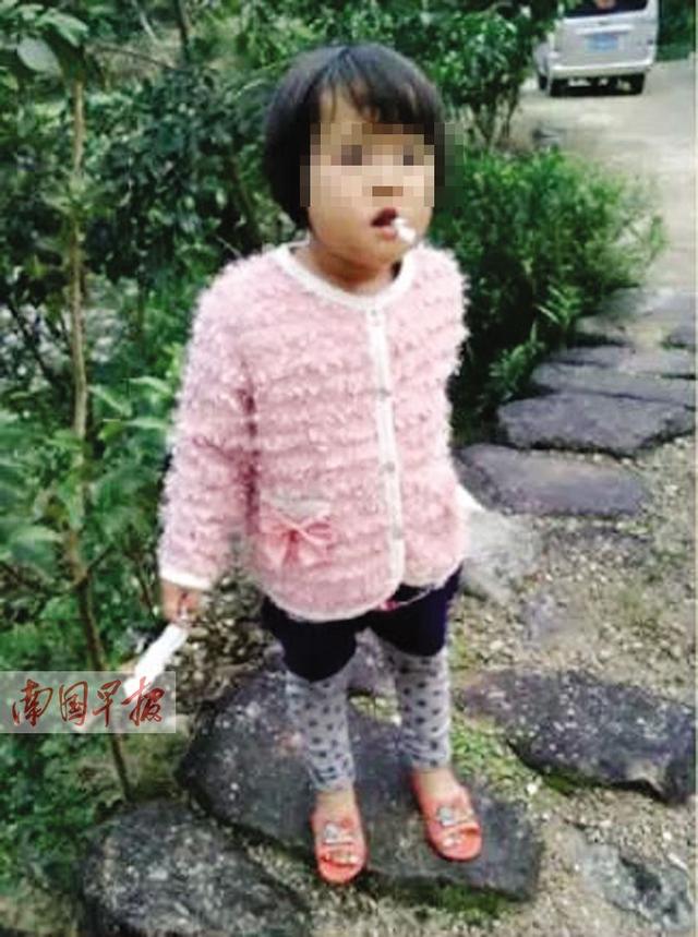 搜狐订阅：白小姐一肖一码期准今晚开奖-孩子光脚被地面烫到两轮变四驱  第2张