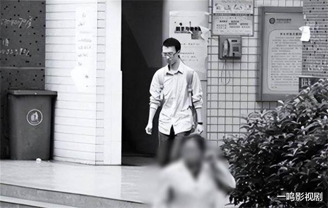 搜狐:香港4777777最快开码-录取复旦打老师男生?北大回应  第3张