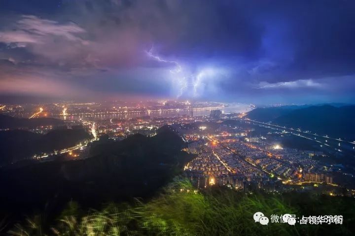 抖音视频:2024新澳门正版免费资料-湖南新晃山体滑坡失联8人已遇难  第2张