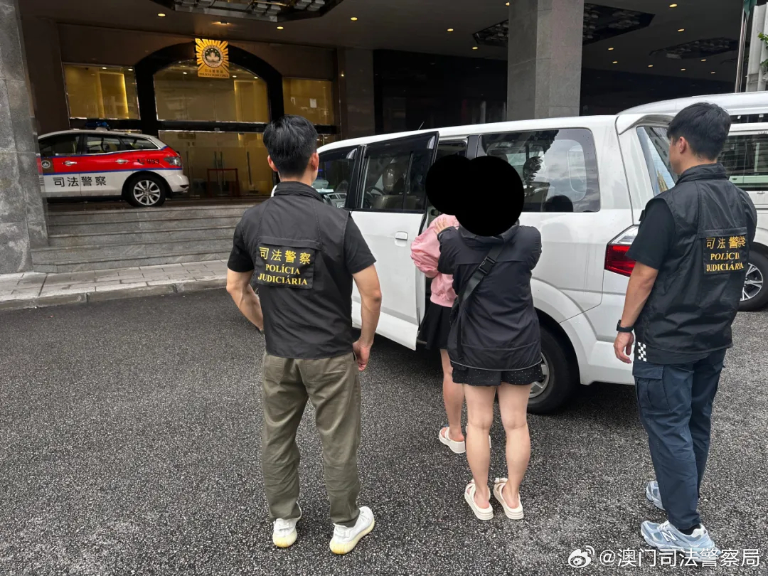中新网:2024年新澳门王中王资料-男子肇事逃逸 自称公安局退休人员  第2张